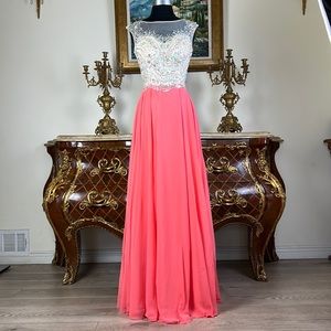 Special Occasion Formal Open Back Illusion beaded long Evening Gown prom dress